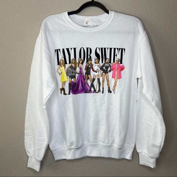 taylor swift white pullover